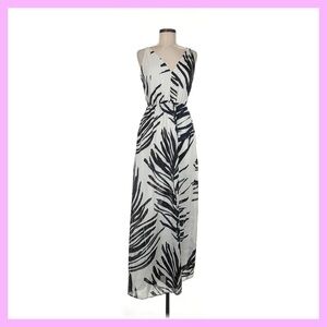 NWT H&M sheer maxi dress 🌴 💖 🌟